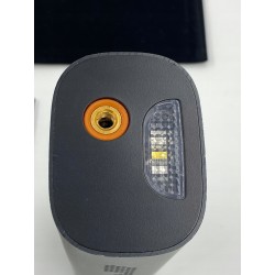 USZKODZONA Przenośna sprężarka powietrza mini pompka do opon 6000 mAh OPIS