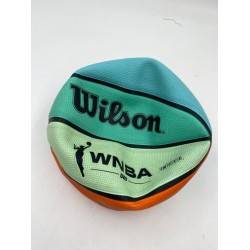 OUTLET PIŁKA DO KOSZYKÓWKI WILSON WNBA DRV BRIGHT BSKT ROZMIAR 6 OPIS