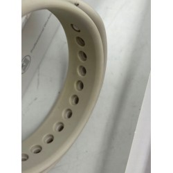 Outlet Smartband Xiaomi Band 8 złoty wyświetlacz AMOLED 190 MAh OPIS