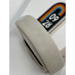 Outlet Smartband Xiaomi Band 8 złoty wyświetlacz AMOLED 190 MAh OPIS