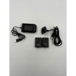 Outlet Ładowarka Hertz z 2 akumulatorkami 4800 mAh do XBOX 360 OPIS