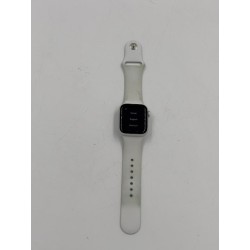 Outlet Smartwatch Apple Watch SE GPS 40mm 2gen 2022 MNJV3TY/A poj. 32 GB