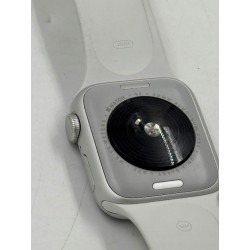 Outlet Smartwatch Apple Watch SE GPS 40mm 2gen 2022 MNJV3TY/A poj. 32 GB