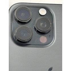 ZABLOKOWANY iCloud Smartfon Apple iPhone 16 Pro 8 GB / 256 GB 5G czarny