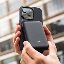 Mous Limitless 6.0 Etui do iPhone 16 Pro Max MagSafe włókno węglowe czarne