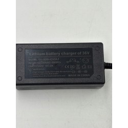 Outlet Ładowarka do baterii litowej 36V 42V 2A hulajnoga/rower elektryczny