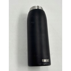 Outlet Butelka sigg 8992.80 shield ONE black poj. 1 L lekka wytrzymała OPIS