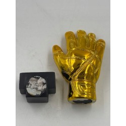 Statuetka Złota Rękawica Bramkarska Trophy Gold Puchar wys. 26.5 cm OPIS