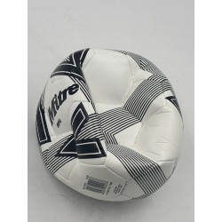 Outlet Piłka treningowa Mitre ImpelTraining r. 5 wytrzymała uniwersalna