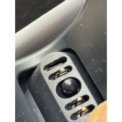 Outlet Sony DualSense stacja ładowania PS5 dwa kontrolery ładowanie OPIS