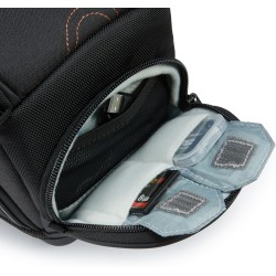 Outlet AmazonBasics RFQ468 futerał do aparatu 6,9 x 6,3 x 9 cali czarny