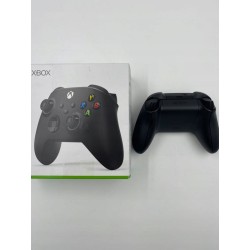 Outlet Kontroler bezprzewodowy Xbox Series X / S QAT-00009 czarny OPIS