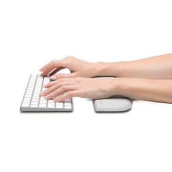 Podkładka KENSINGTON ErgoSoft pod nadgarstki do klawiatury ergonomiczna
