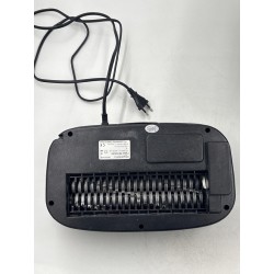Outlet Amazon Basics P-4 niszczarka papieru 8 arkuszy karty kosz 15.5l