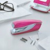 Outlet Zszywacz biurowy metalowy Leitz NeXXt 5502 różowy