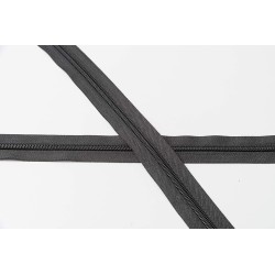 Outlet IPEA Zamek błyskawiczny 10m nylon + 22 metalowe suwaki 30mm czarny