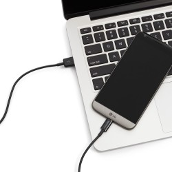 Outlet Kabel Amazon Basics szybkie ładowanie USB-C na USB-A 2.0 480 Mb/s